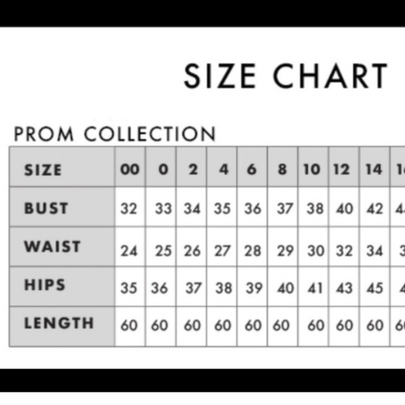 Red heartshape gown - Picture 3 of 4